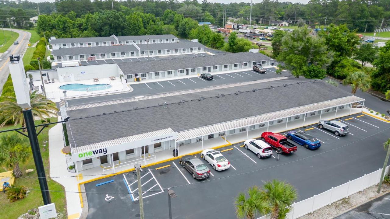 Golden Isles Inn & Suites Brunswick Exterior photo