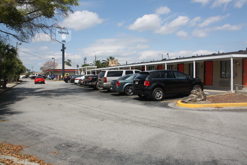 Golden Isles Inn & Suites Brunswick Exterior photo
